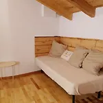 Ca Poschiavini - Casa Lares Appartamento Casa Piali