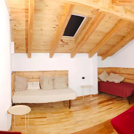 Apartamento Ca Poschiavini - Casa Lares Casa Piali