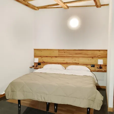 Ca Poschiavini - Casa Lares * Casa Piali