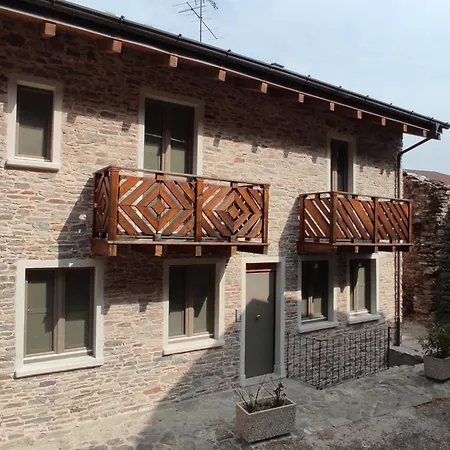 Ca Poschiavini - Casa Lares Apartamento