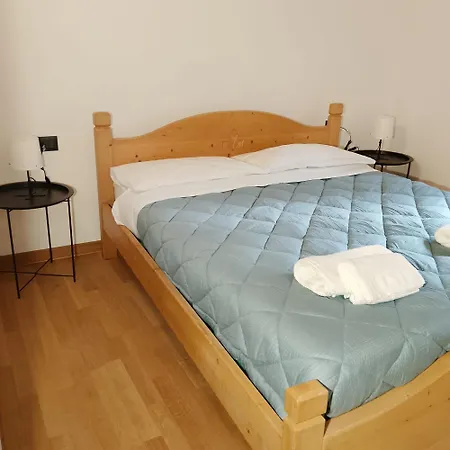 Ca Poschiavini - Casa Lares * Casa Piali
